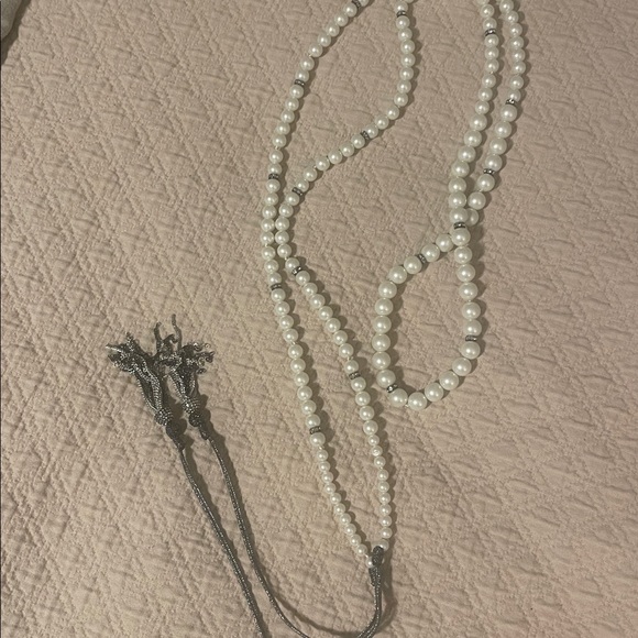 Stella & Dot Classic White Pearl Necklace - Picture 11 of 11